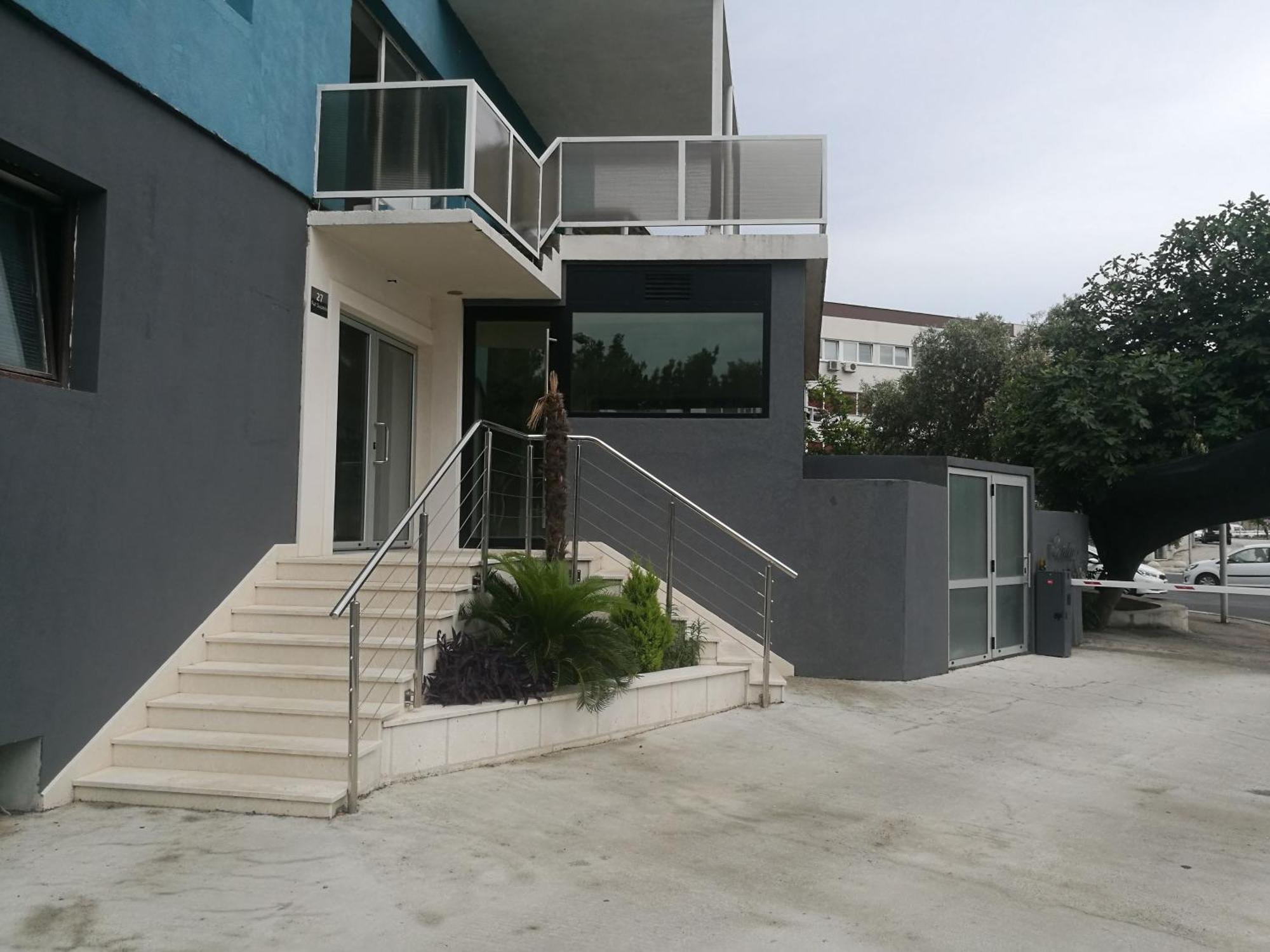 Ensuite Stay Rooms Split Exterior foto